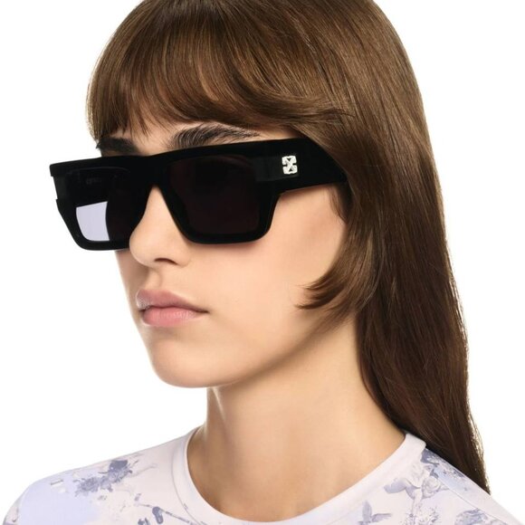 Off-White OERI149 CHESTER 0945 Square Sunglasses – Grey/Blue main image 9